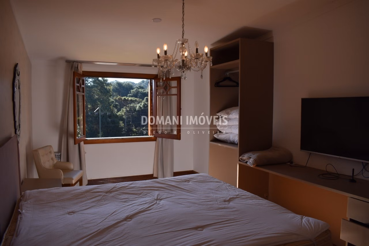 Casa de 6.360 m² em Campos do Jordão, SP
