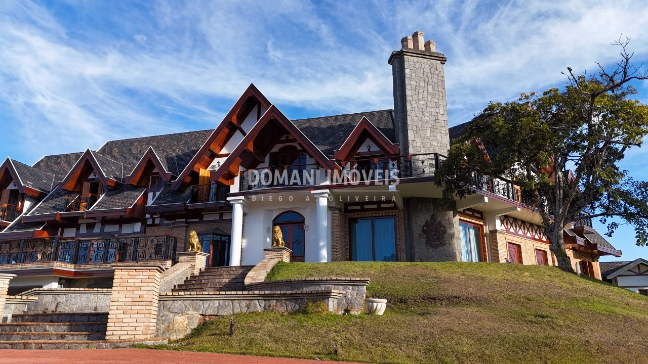 Casa de 6.360 m² em Campos do Jordão, SP
