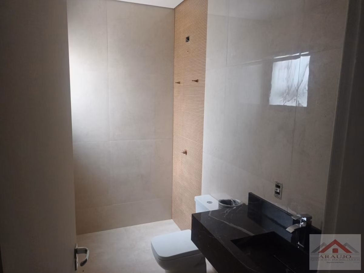 Casa de 270 m² em Hortolândia, SP