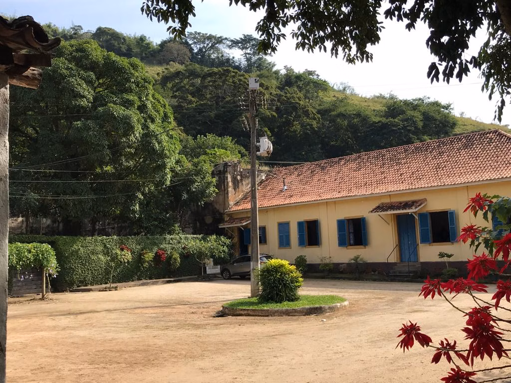 Fazenda de 86 ha em Cantagalo, RJ
