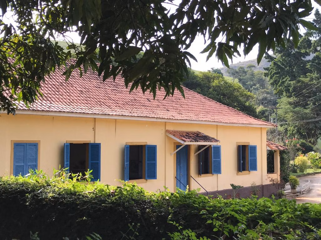 Fazenda de 86 ha em Cantagalo, RJ