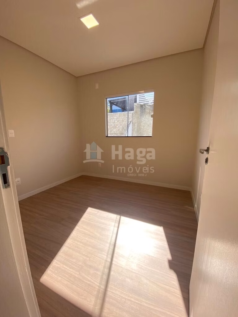 Casa de 87 m² em Brusque, SC