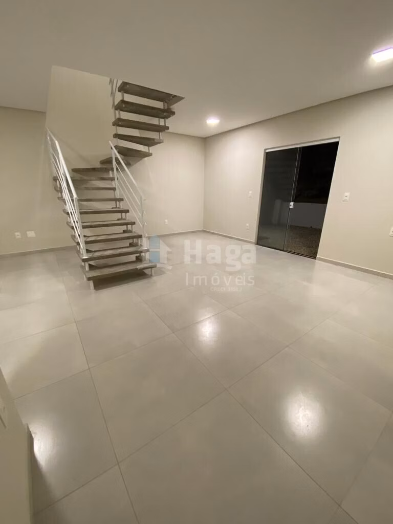 Casa de 87 m² em Brusque, SC