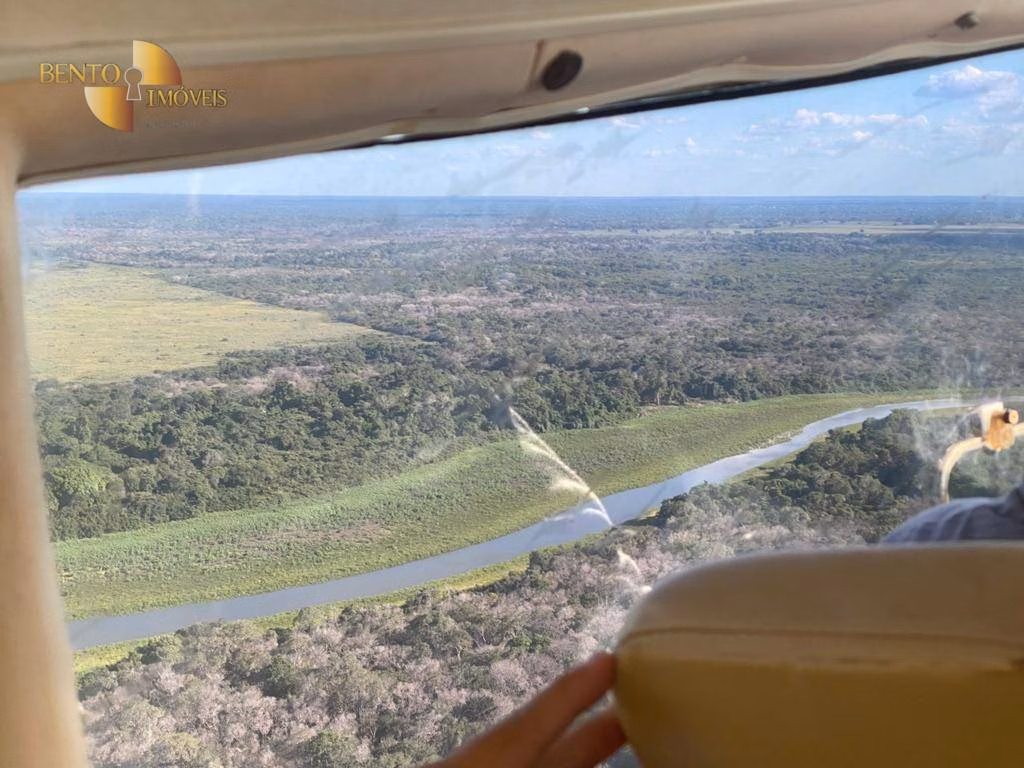 Fazenda de 2.850 ha em Poconé, MT