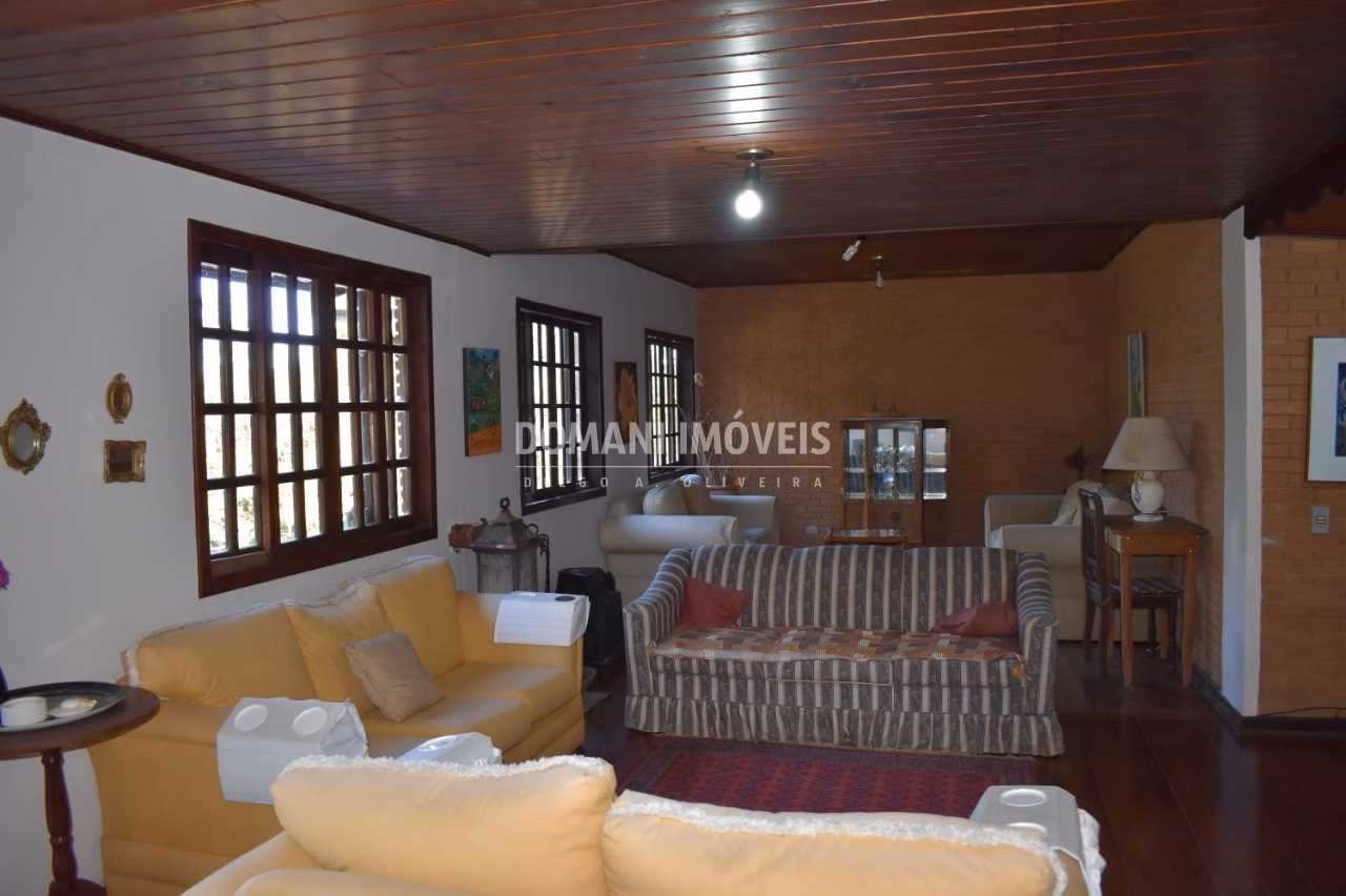 House of 915 m² in Campos do Jordão, SP, Brazil
