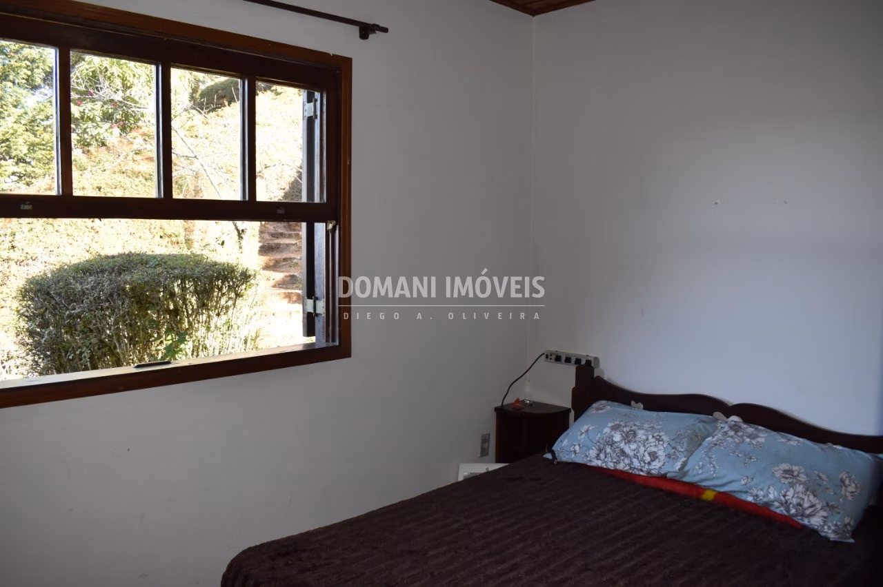 Casa de 915 m² em Campos do Jordão, SP