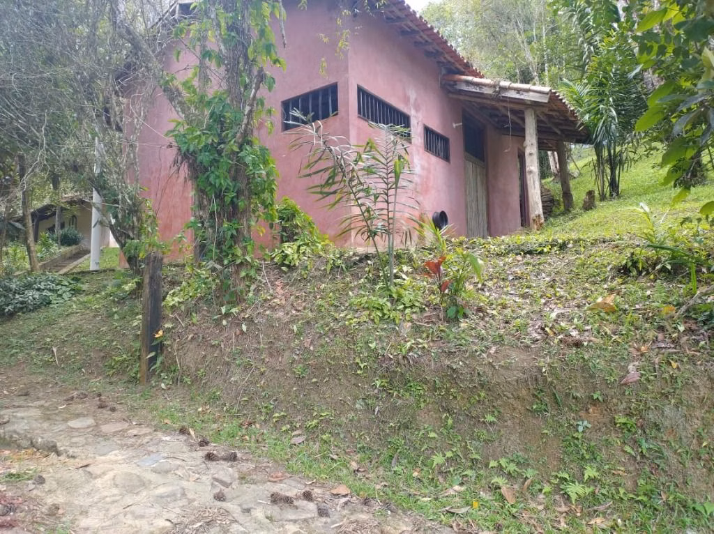 Small farm of 5 acres in Natividade da Serra, SP, Brazil