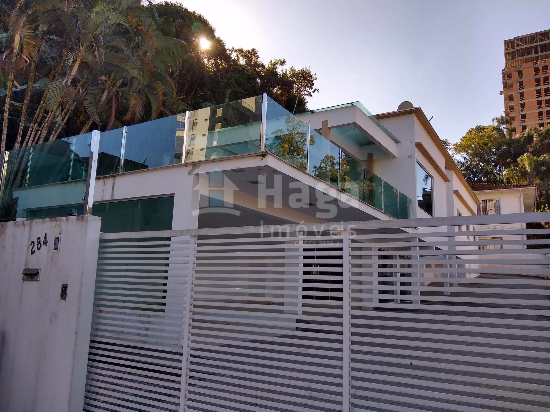 Casa de 595 m² em Brusque, SC