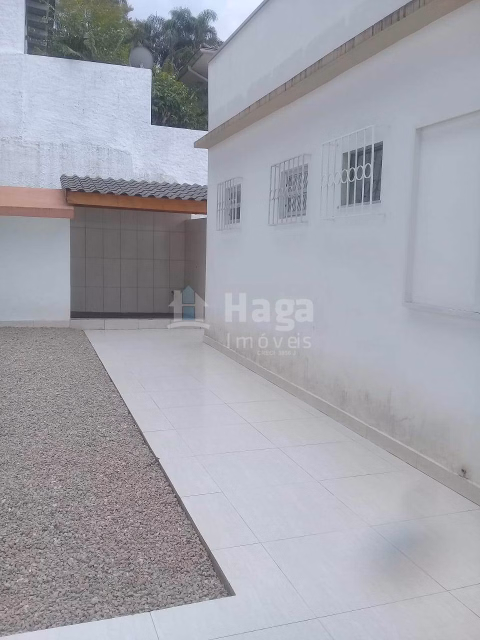 Casa de 595 m² em Brusque, SC