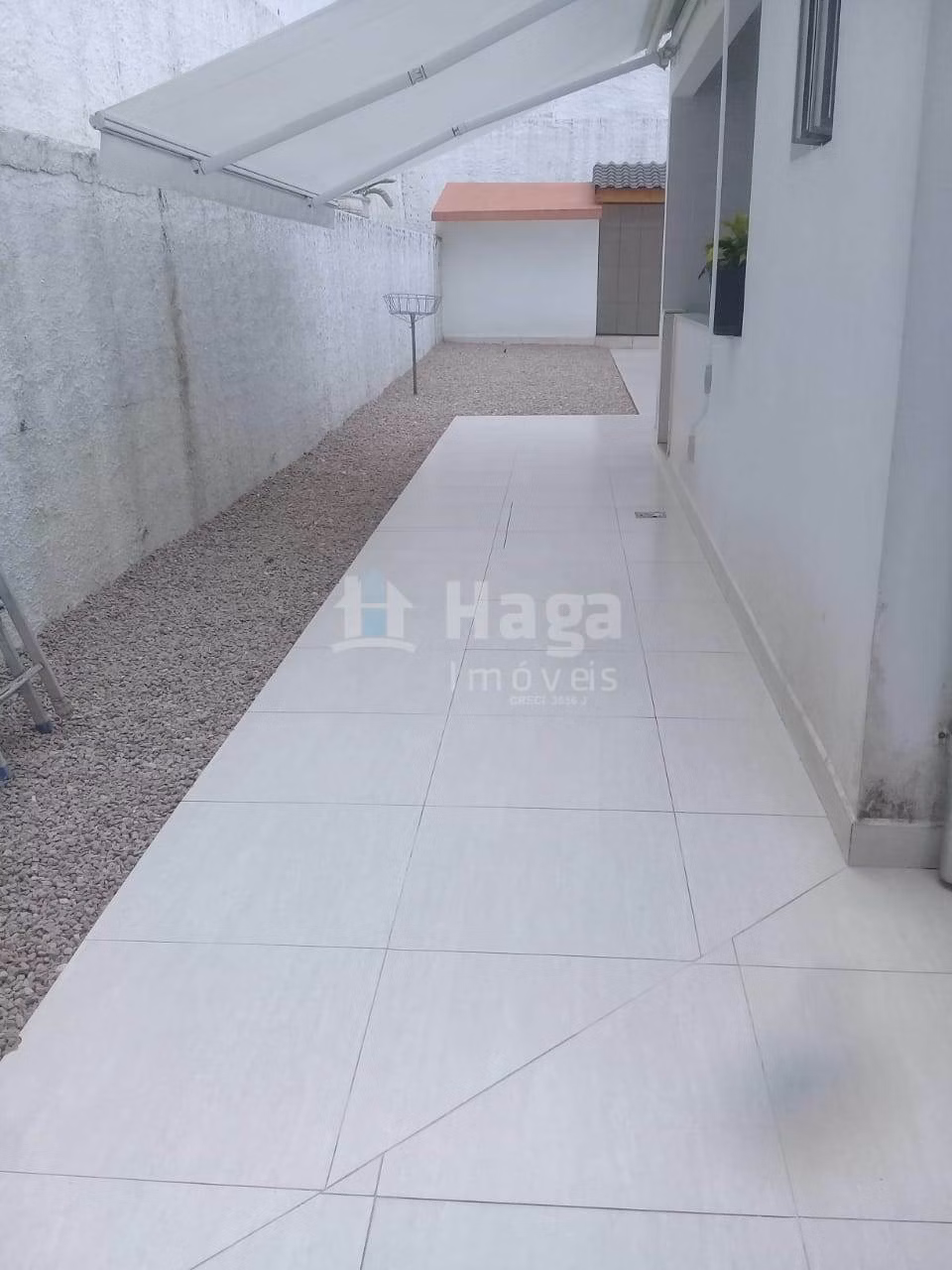 Casa de 595 m² em Brusque, SC