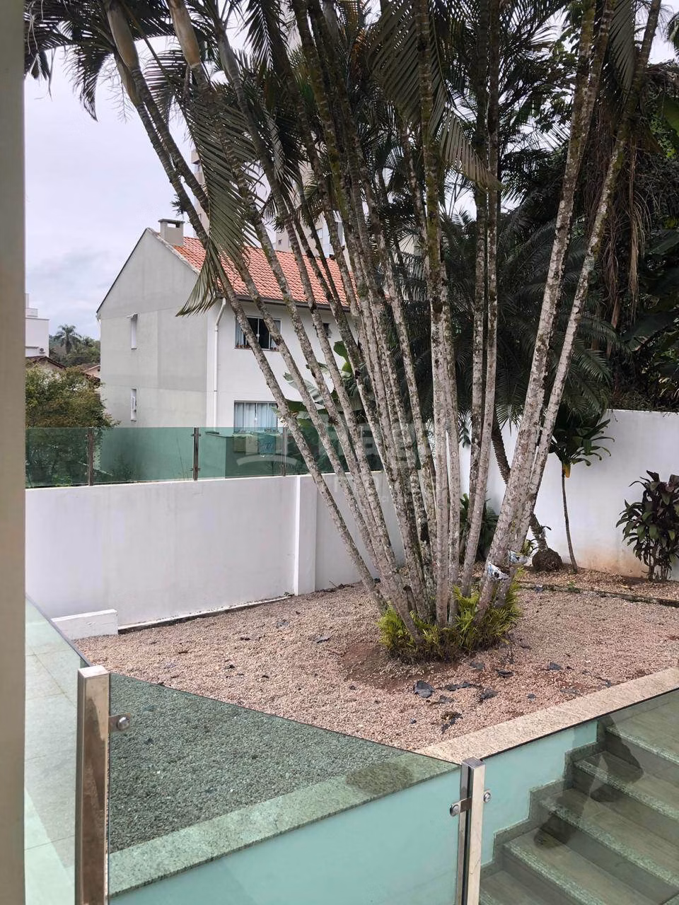 Casa de 595 m² em Brusque, SC