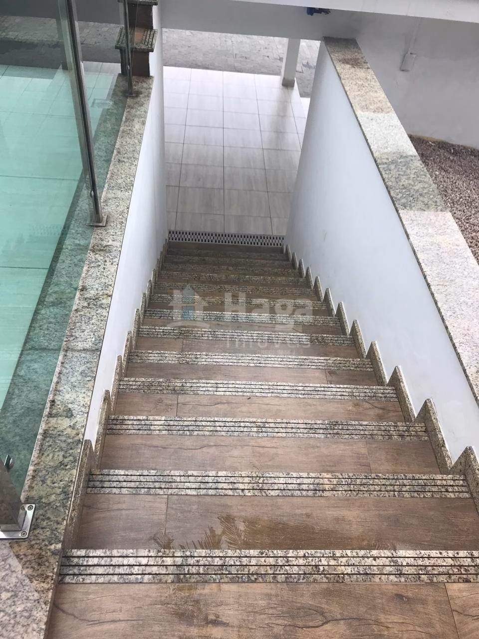 Casa de 595 m² em Brusque, SC