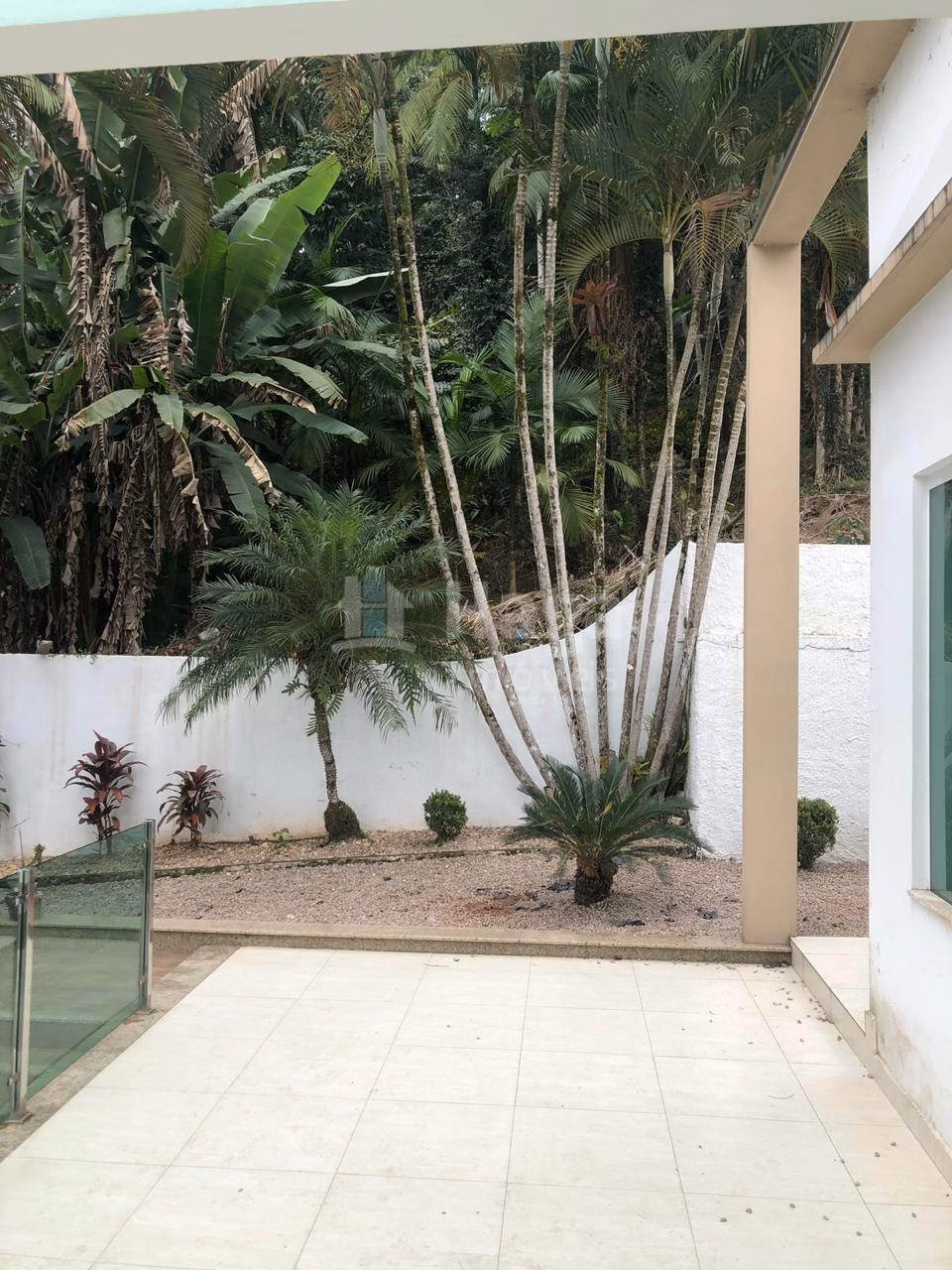 Casa de 595 m² em Brusque, SC