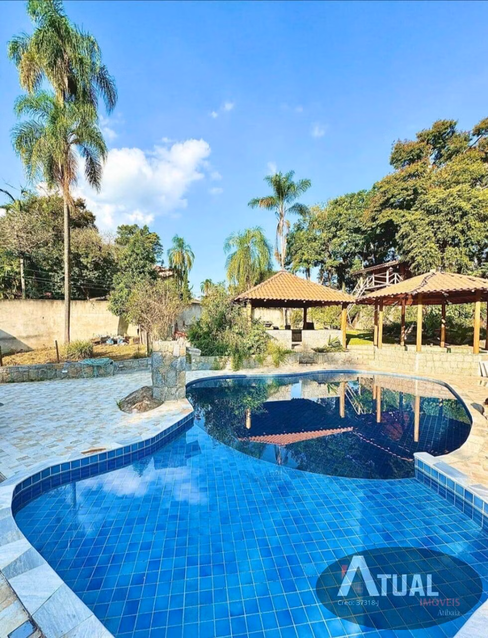 Casa de 1.790 m² em Mairiporã, SP