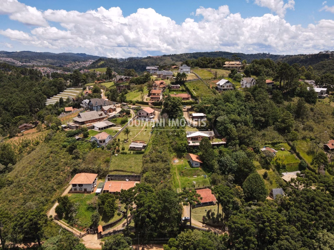 Plot of 1,025 m² in Campos do Jordão, SP, Brazil