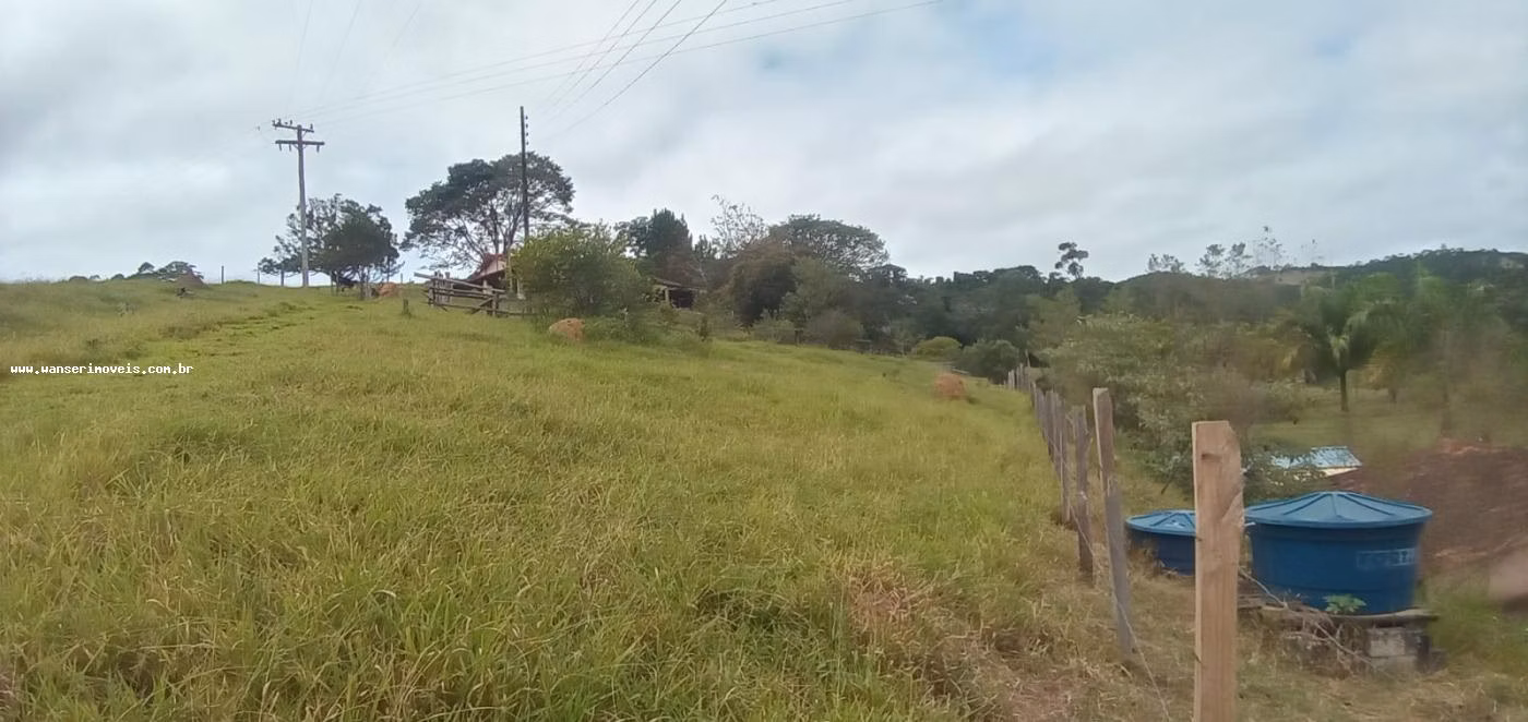 Sítio de 15 ha em Paraibuna, SP