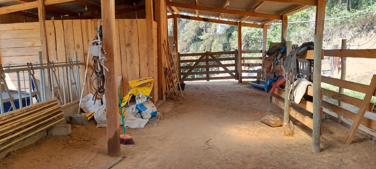 Sítio de 20 m² em Natividade da Serra, SP