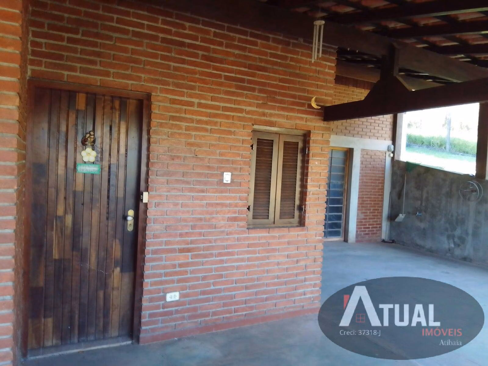 Casa de 1.217 m² em Mairiporã, SP