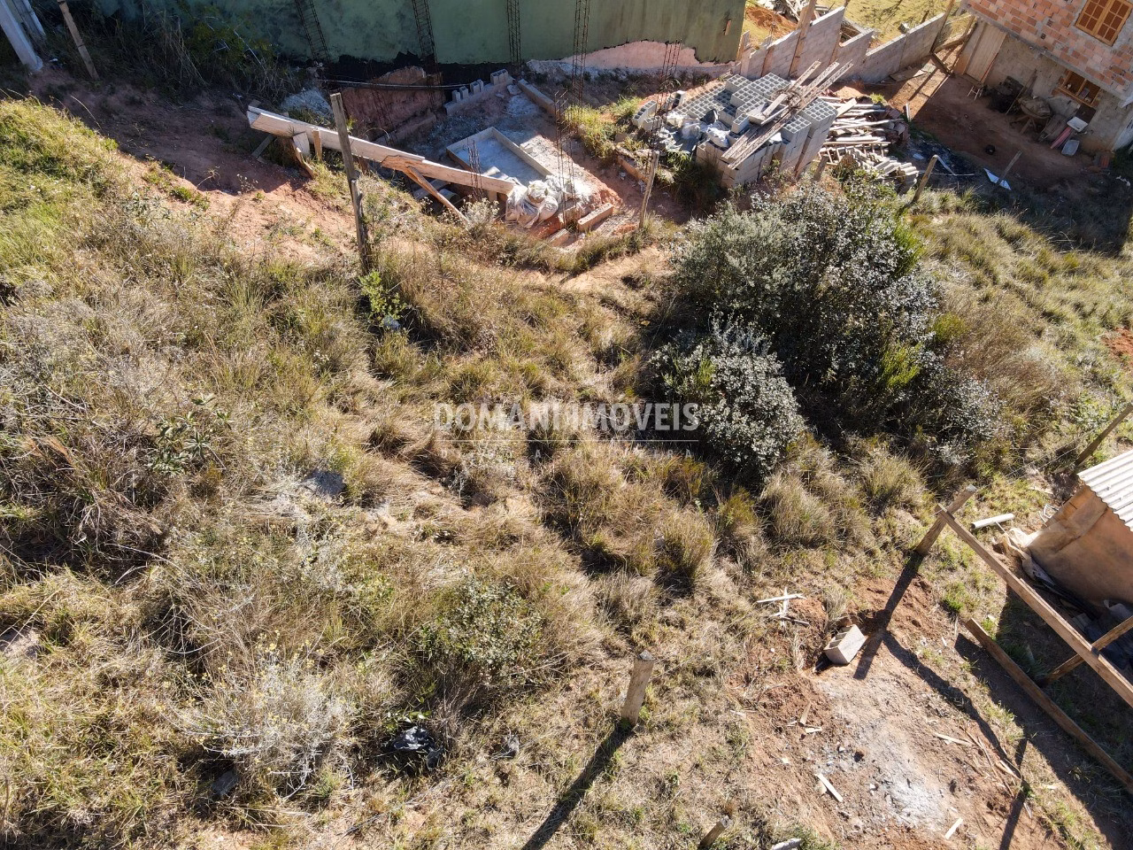 Terreno de 230 m² em Campos do Jordão, SP