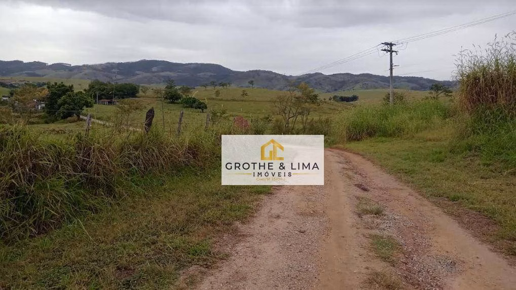 Fazenda de 400 ha em Caçapava, SP