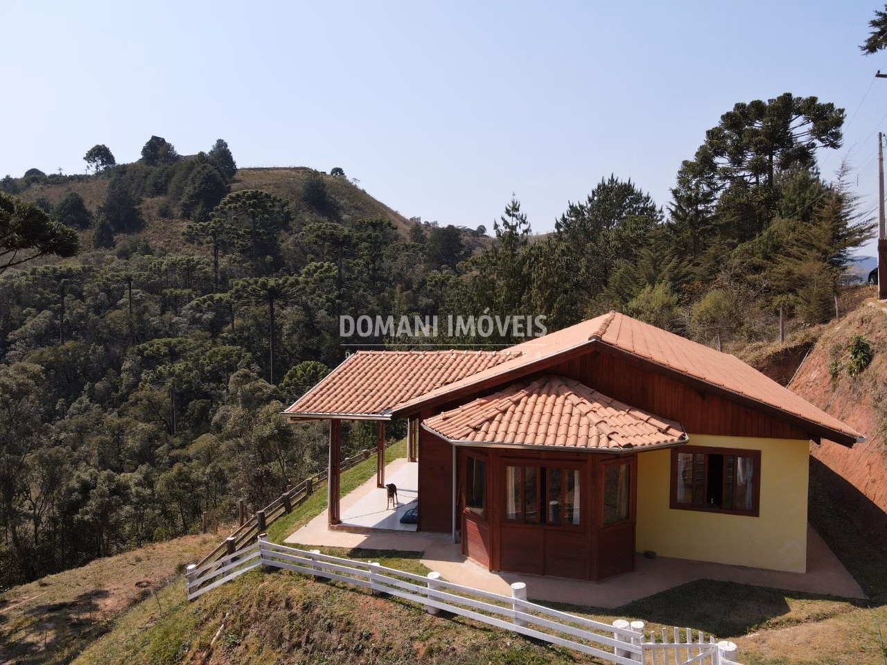 House of 2,350 m² in Campos do Jordão, SP, Brazil