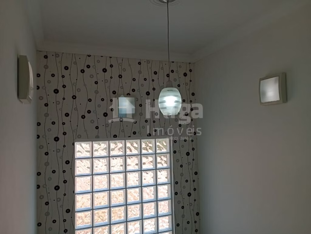 Casa de 800 m² em Nova Trento, SC