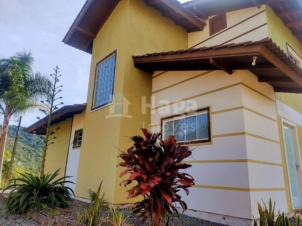 Casa de 800 m² em Nova Trento, SC
