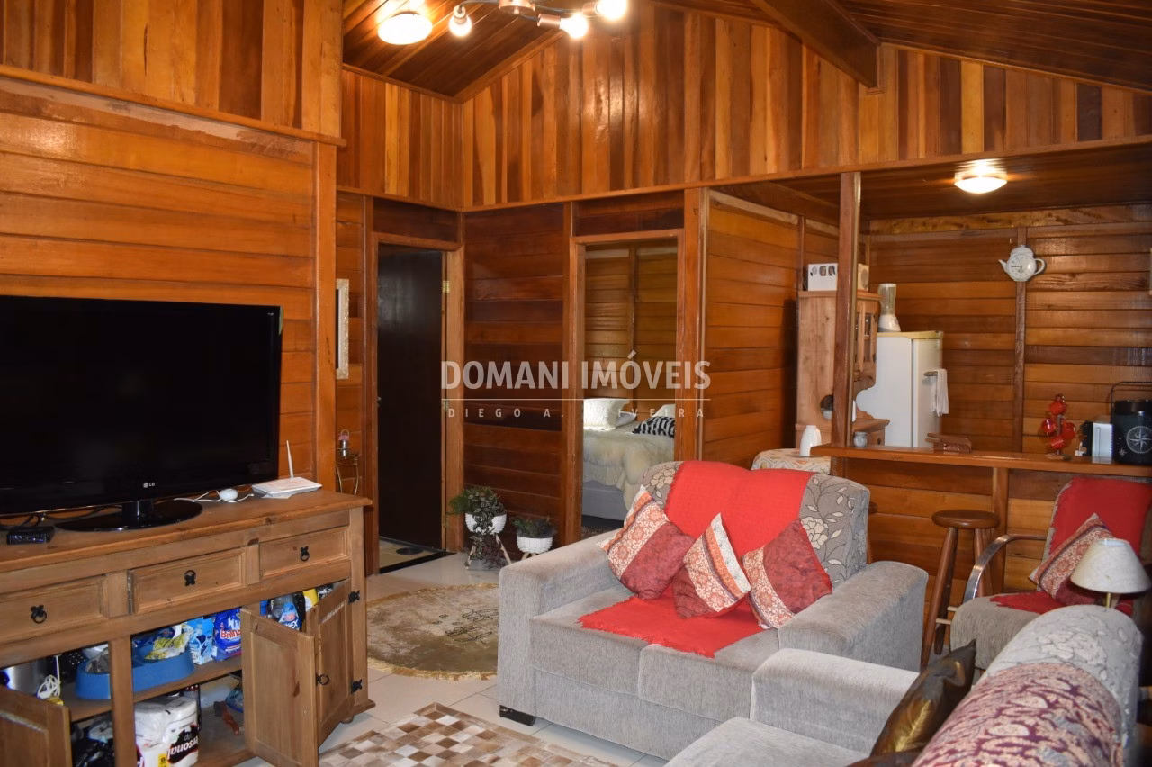 Casa de 1.270 m² em Campos do Jordão, SP