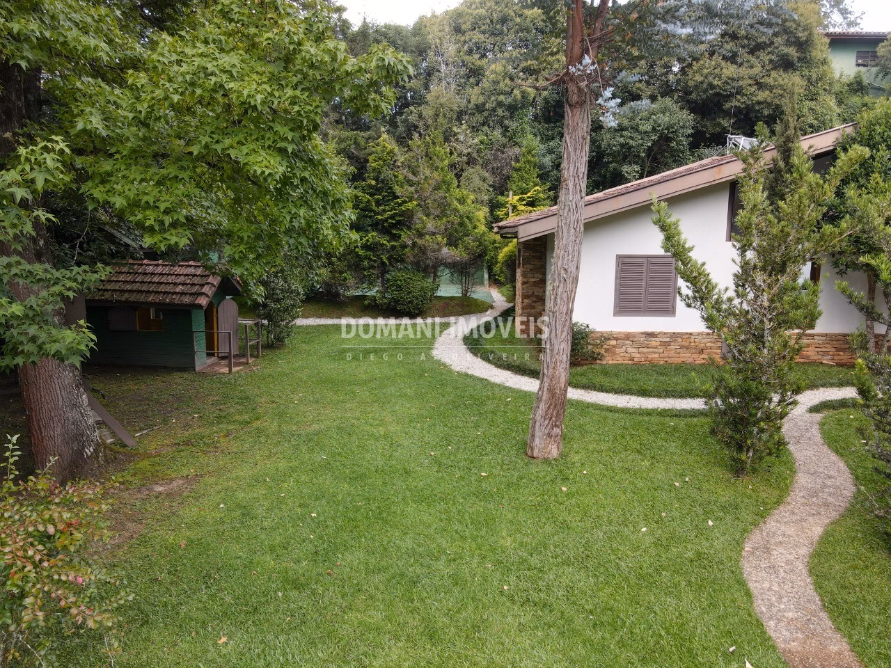 House of 3,530 m² in Campos do Jordão, SP, Brazil