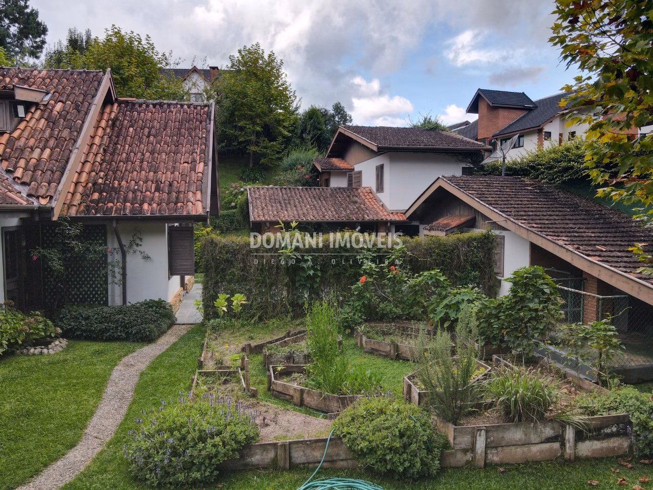 House of 3,530 m² in Campos do Jordão, SP, Brazil