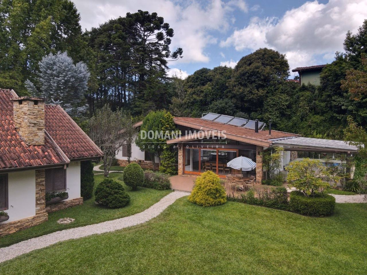 House of 3,530 m² in Campos do Jordão, SP, Brazil