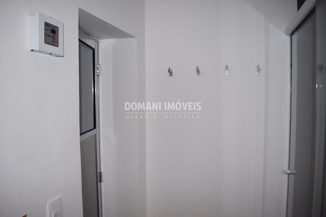 Casa de 3,530 m² em Campos do Jordão, SP