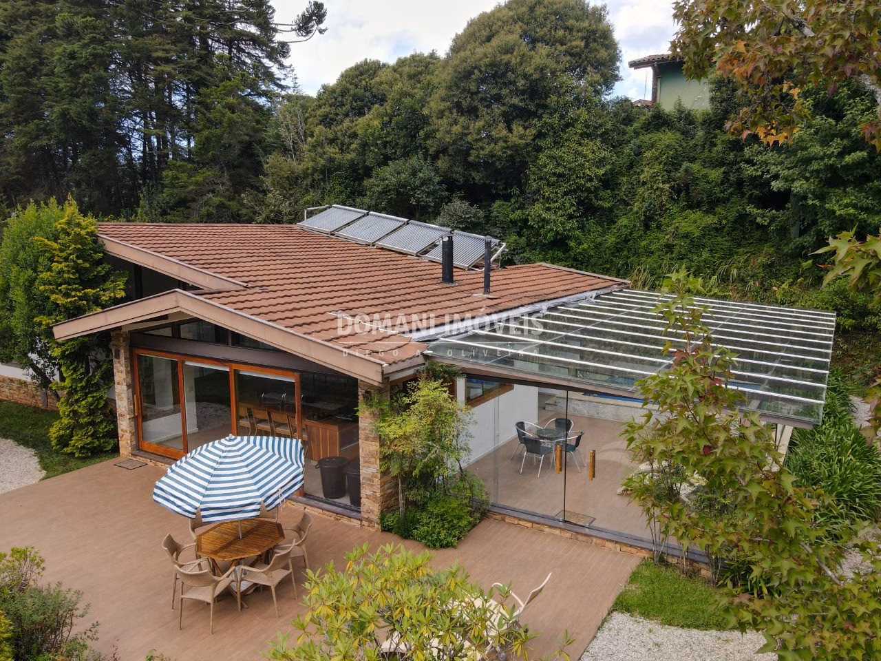 House of 3,530 m² in Campos do Jordão, SP, Brazil