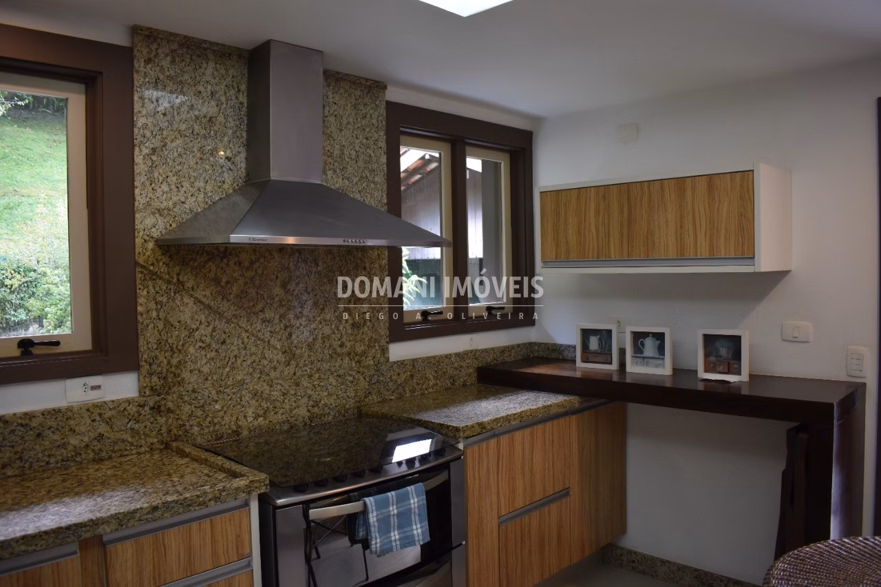 House of 3,530 m² in Campos do Jordão, SP, Brazil
