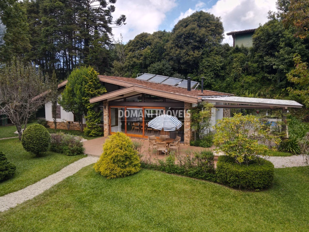 House of 3,530 m² in Campos do Jordão, SP, Brazil