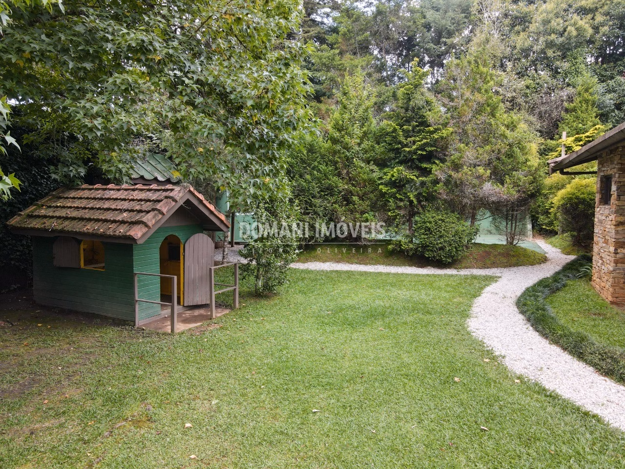 House of 3,530 m² in Campos do Jordão, SP, Brazil