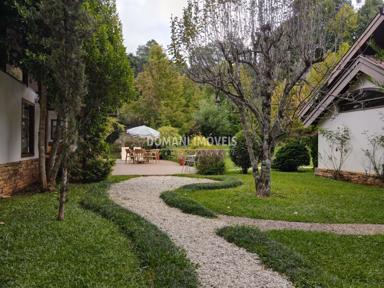 House of 3,530 m² in Campos do Jordão, SP, Brazil