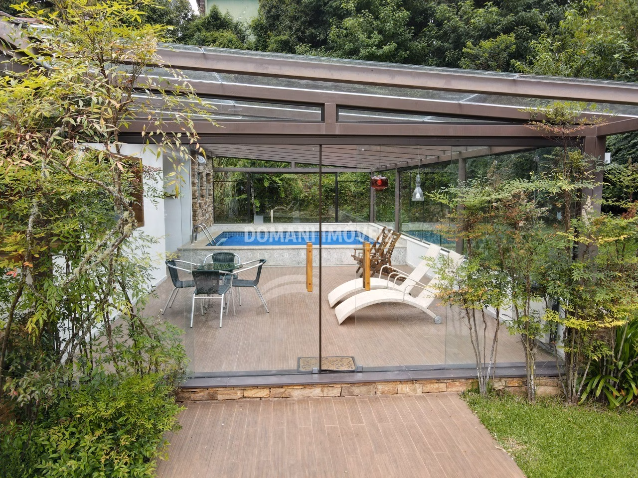 House of 3,530 m² in Campos do Jordão, SP, Brazil
