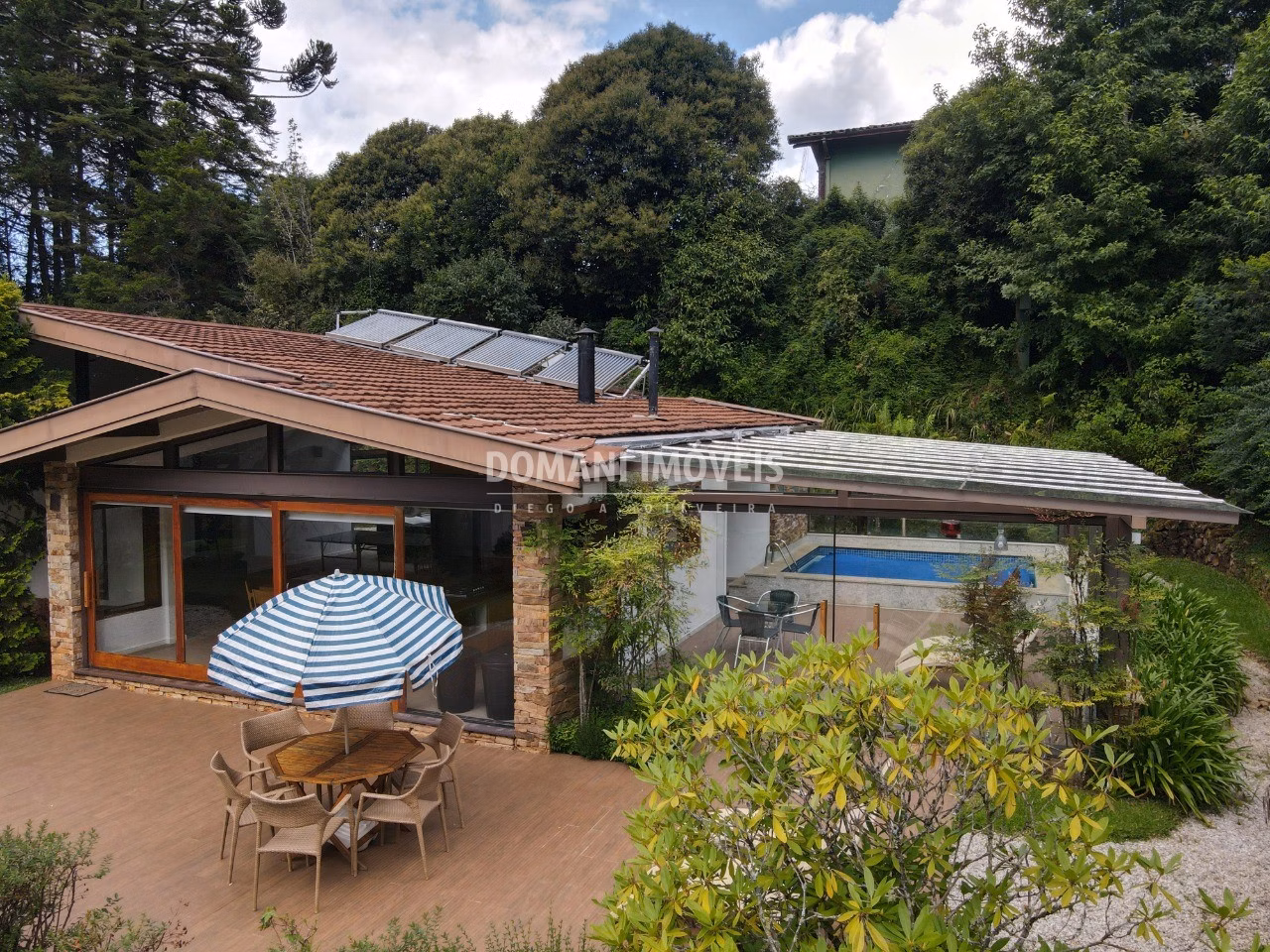 House of 3,530 m² in Campos do Jordão, SP, Brazil