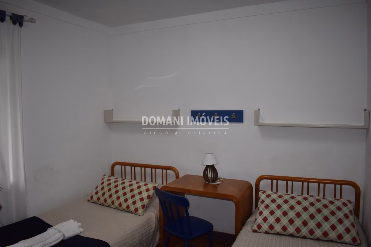 Casa de 3,530 m² em Campos do Jordão, SP