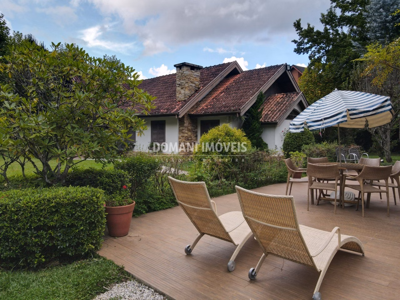 House of 3,530 m² in Campos do Jordão, SP, Brazil