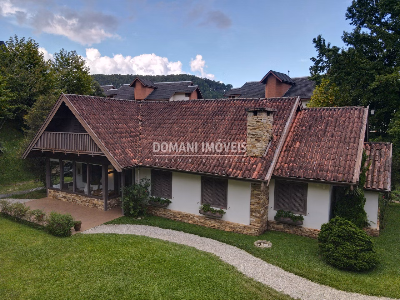 House of 3,530 m² in Campos do Jordão, SP, Brazil