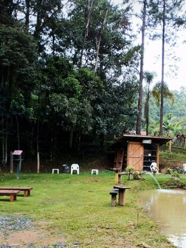 Small farm of 15 acres in São José dos Campos, SP, Brazil