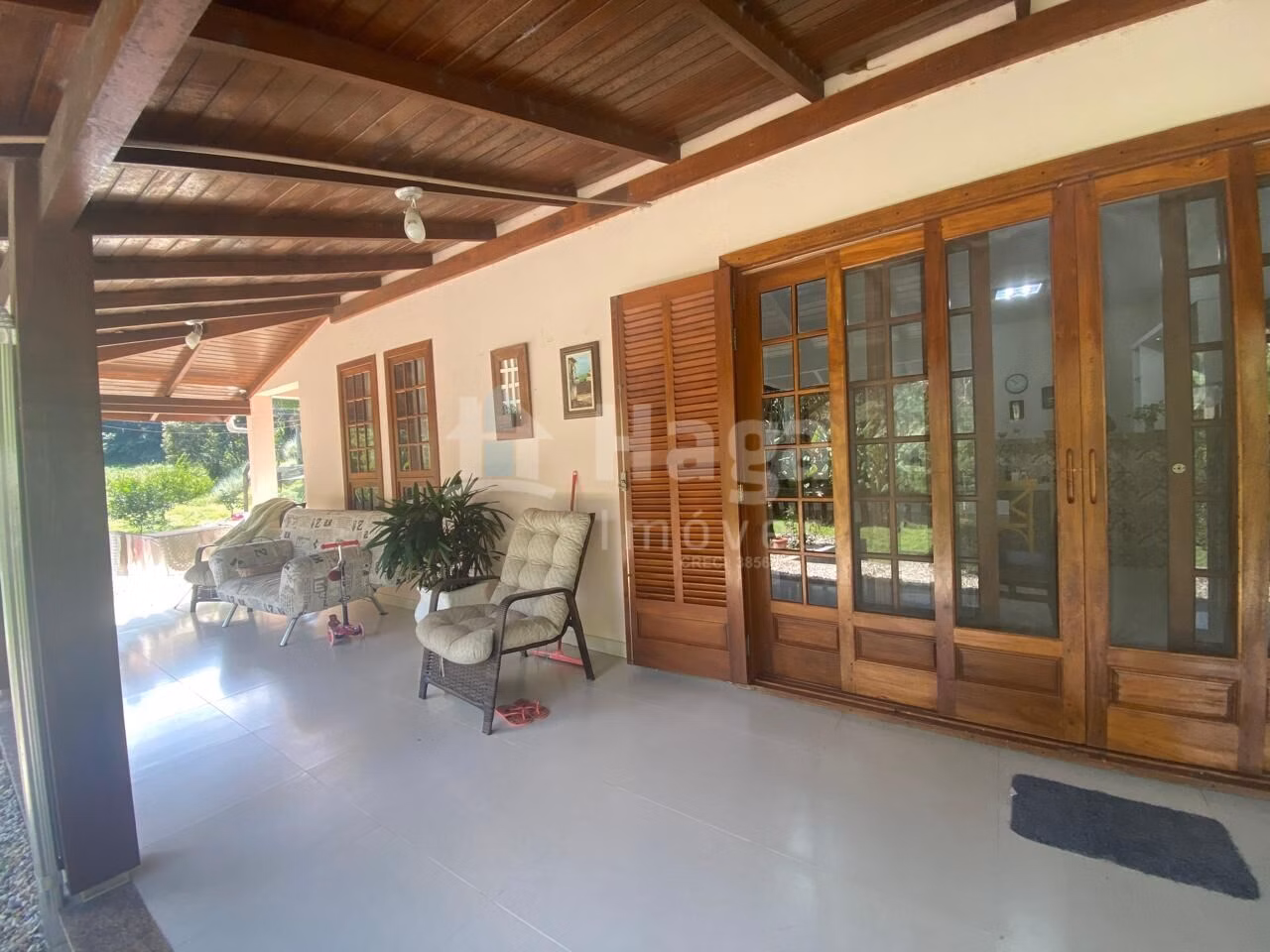 Casa de 230 m² em Nova Trento, SC