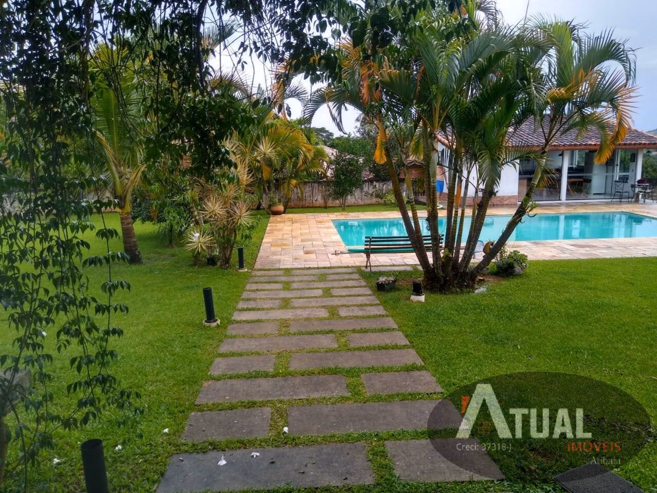 Chácara de 3.133 m² em Igaratá, SP