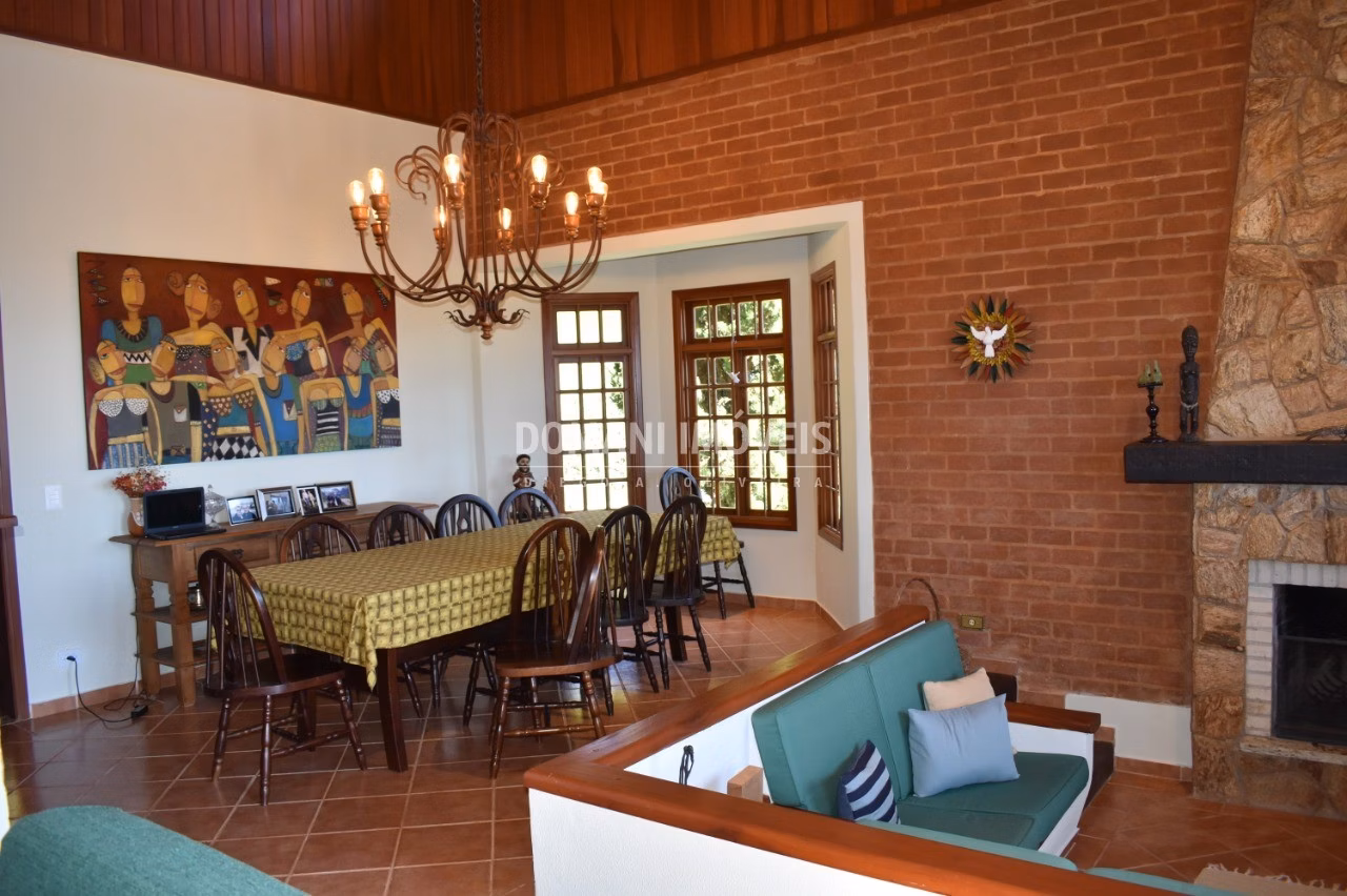House of 1,090 m² in Campos do Jordão, SP, Brazil