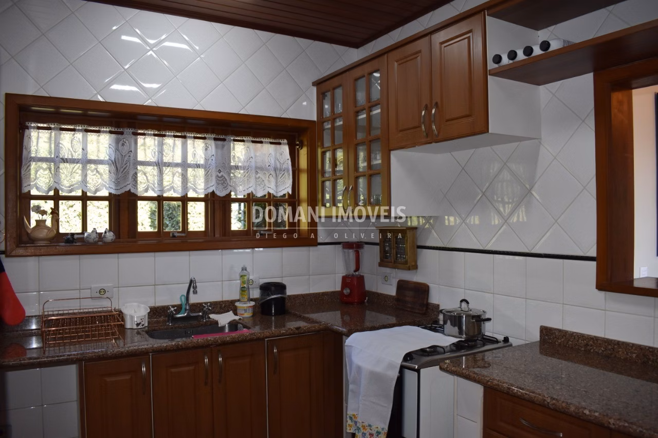House of 1,090 m² in Campos do Jordão, SP, Brazil