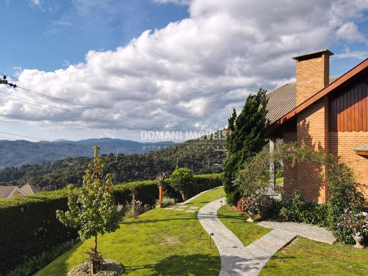 House of 1,090 m² in Campos do Jordão, SP, Brazil