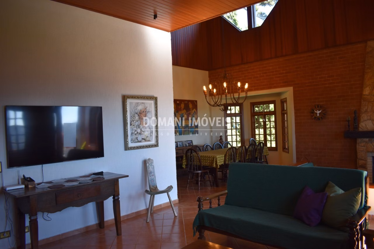 House of 1,090 m² in Campos do Jordão, SP, Brazil