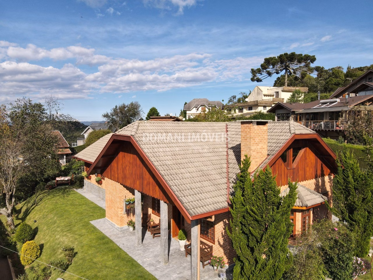 House of 1,090 m² in Campos do Jordão, SP, Brazil